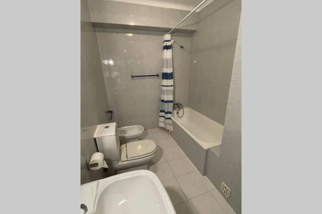 Blue - Beachfront Apartment Armacao de Pera Exterior photo